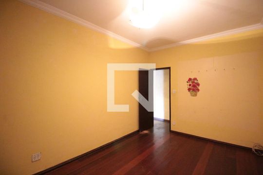 Quarto 2 de casa à venda com 7 quartos, 360m² em Rio Branco, Belo Horizonte