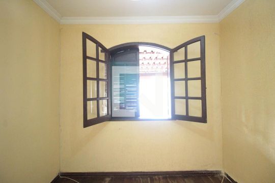 Quarto 1 de casa à venda com 7 quartos, 360m² em Rio Branco, Belo Horizonte
