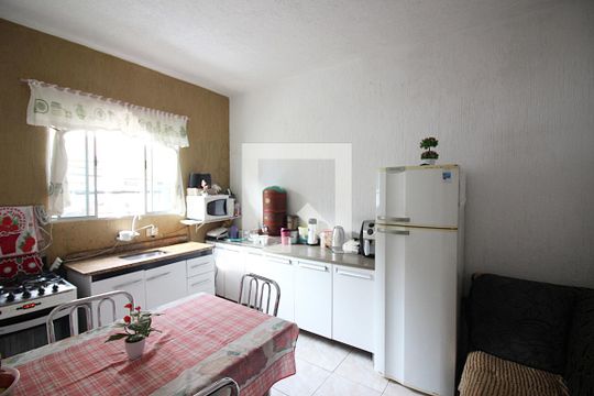Cozinha de casa para alugar com 1 quarto, 40m² em Nova Petrópolis, São Bernardo do Campo