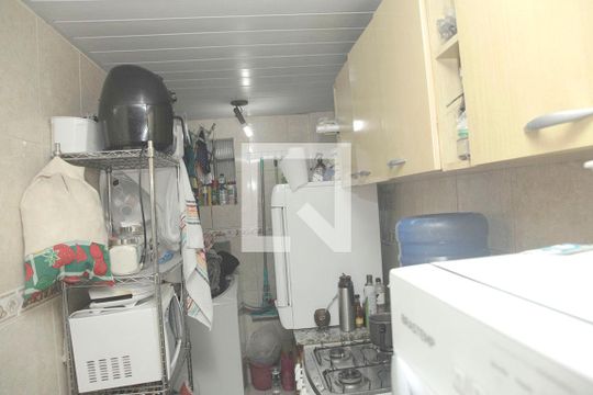 Cozinha e Área de Serviço de apartamento à venda com 1 quarto, 40m² em Centro Histórico, Porto Alegre