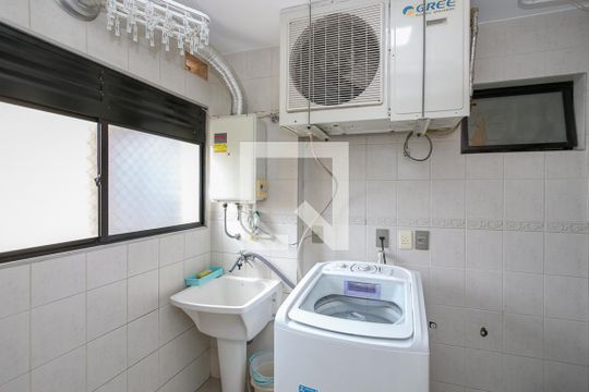 Lavanderia de apartamento à venda com 2 quartos, 102m² em Santo Amaro, São Paulo