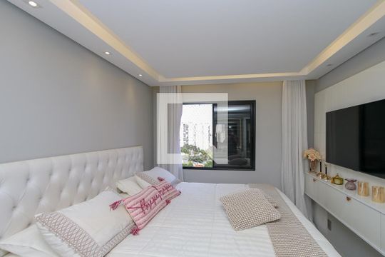 Suíte de apartamento à venda com 2 quartos, 102m² em Santo Amaro, São Paulo