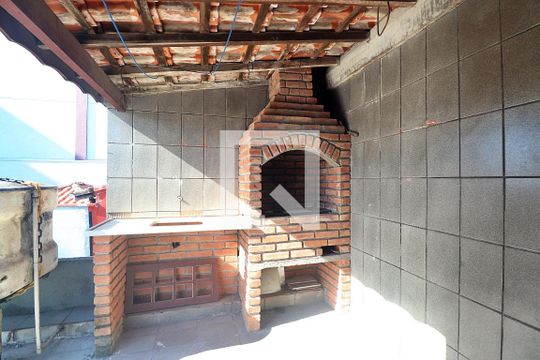 Churrasqueira de casa à venda com 3 quartos, 100m² em Santa Maria, Santo André
