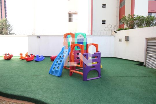 Área comum - Playground de apartamento para alugar com 3 quartos, 80m² em Cambuci, São Paulo