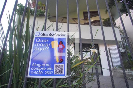 Fachada de casa à venda com 4 quartos, 420m² em Ideal, Novo Hamburgo