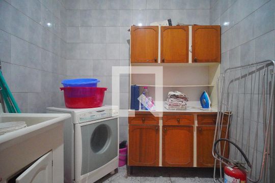 Área de Serviço de casa à venda com 4 quartos, 420m² em Ideal, Novo Hamburgo
