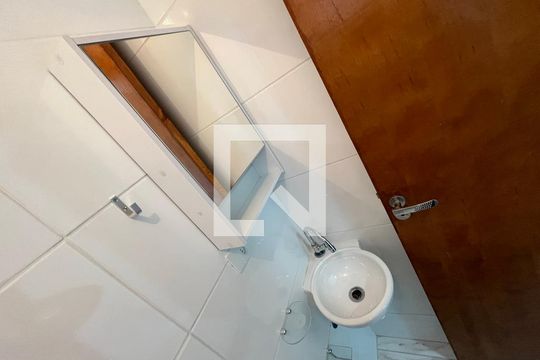 Banheiro de apartamento à venda com 2 quartos, 50m² em Vila Nova Savoia, São Paulo