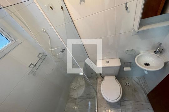 Banheiro de apartamento à venda com 2 quartos, 50m² em Vila Nova Savoia, São Paulo