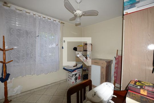 Quarto 1 de apartamento à venda com 3 quartos, 74m² em Irajá, Rio de Janeiro