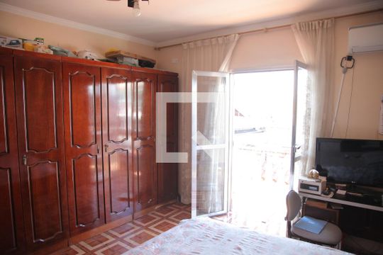 Quarto 1 de casa à venda com 3 quartos, 220m² em Santo Antônio, Osasco