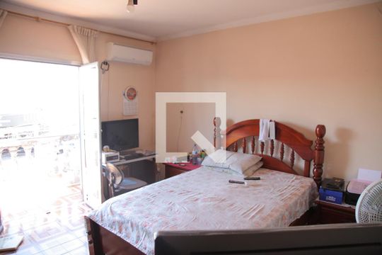 Quarto 1 de casa à venda com 3 quartos, 220m² em Santo Antônio, Osasco