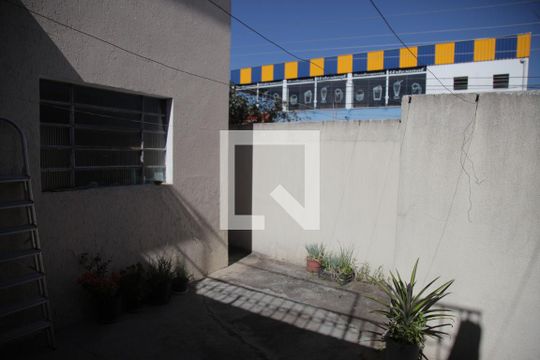 Área comum de casa à venda com 3 quartos, 220m² em Santo Antônio, Osasco