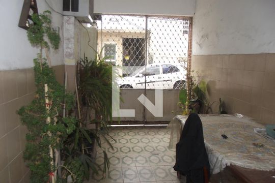 Área comum de casa à venda com 4 quartos, 270m² em Sampaio, Rio de Janeiro
