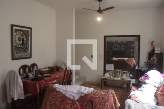 Sala de casa à venda com 4 quartos, 270m² em Sampaio, Rio de Janeiro