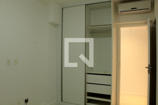 Quarto Suíte de apartamento para alugar com 4 quartos, 142m² em Armação, Salvador