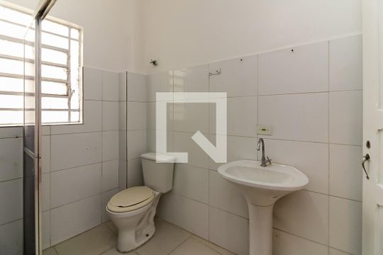 Banheiro Social de apartamento para alugar com 3 quartos, 80m² em Santana, São Paulo