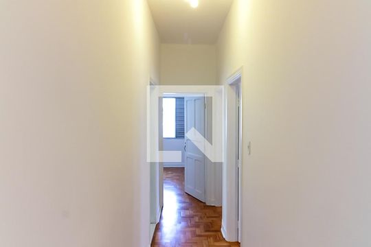 Corredor de apartamento para alugar com 3 quartos, 80m² em Santana, São Paulo
