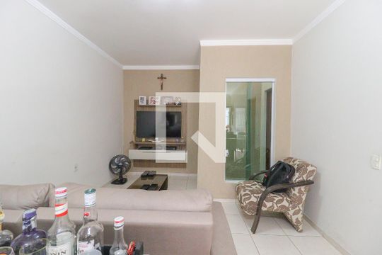 Edícula de casa à venda com 4 quartos, 260m² em Vila Margarida, Jundiaí