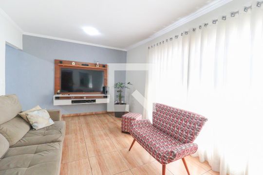Sala de casa à venda com 4 quartos, 260m² em Vila Margarida, Jundiaí