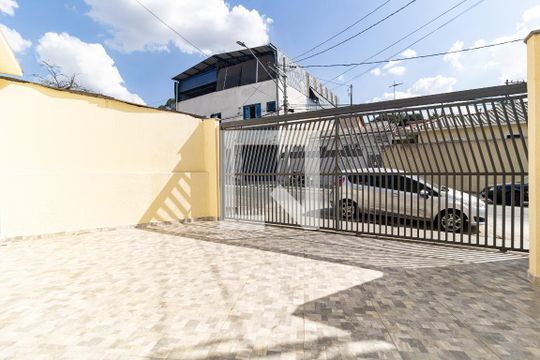 Garagem  de casa para alugar com 1 quarto, 50m² em Vila Natalia, São Paulo