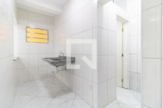 Cozinha de casa para alugar com 1 quarto, 50m² em Vila Natalia, São Paulo