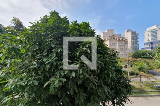 Varanda de apartamento para alugar com 3 quartos, 126m² em Balneario Guarujá, Guarujá