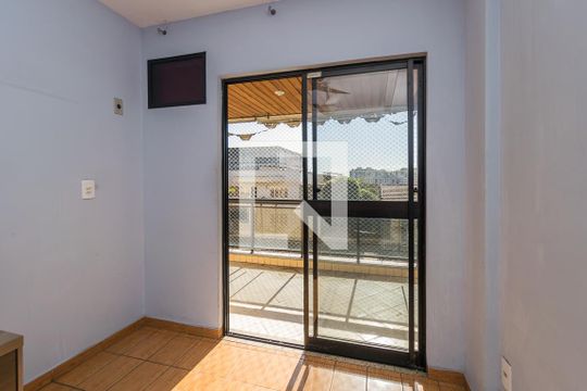 Sala de apartamento à venda com 3 quartos, 99m² em Penha, Rio de Janeiro