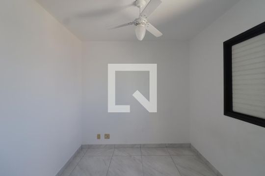Quarto 1 de apartamento à venda com 2 quartos, 68m² em Vila Mangalot, São Paulo