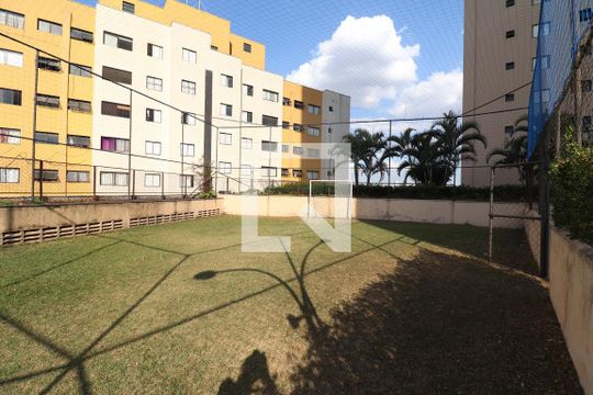 Área comum de apartamento à venda com 2 quartos, 68m² em Vila Mangalot, São Paulo