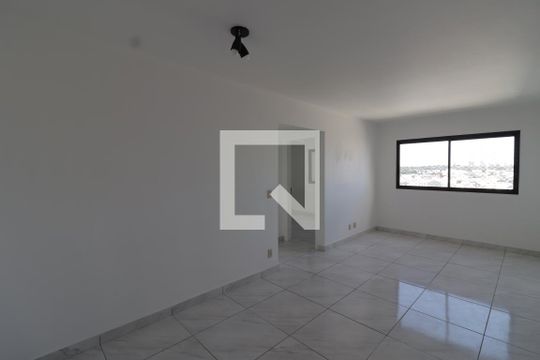 Apartamento à venda com 2 quartos, 68m² em Vila Mangalot, São Paulo