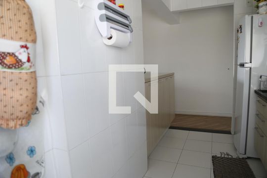 Cozinha de apartamento à venda com 3 quartos, 78m² em Vila Mangalot, São Paulo