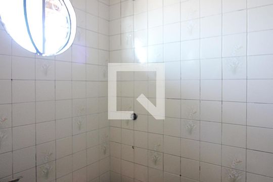 Banheiro Quarto 1 - Suíte de casa à venda com 4 quartos, 250m² em Canhema, São Bernardo do Campo