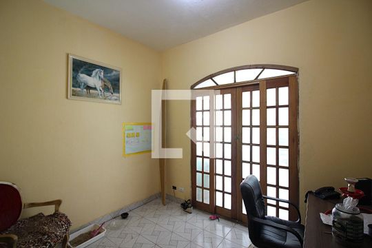 Quarto 3 de casa à venda com 4 quartos, 250m² em Canhema, São Bernardo do Campo