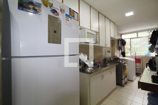 Cozinha e Área de Serviço de apartamento à venda com 2 quartos, 60m² em Freguesia de Jacarepaguá, Rio de Janeiro