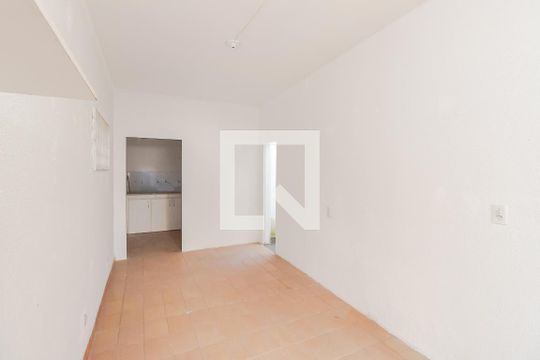 Corredor de casa à venda com 4 quartos, 250m² em Vila Nair, São Paulo
