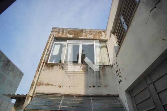 Quarto 3_Vista de apartamento para alugar com 3 quartos, 110m² em São Geraldo, Porto Alegre