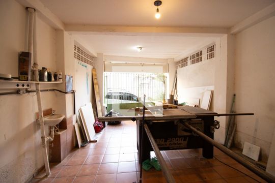 Garagem de casa à venda com 4 quartos, 158m² em Cursino, São Paulo