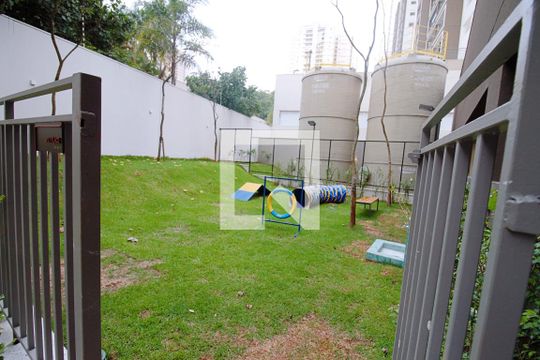 Área comum de kitnet/studio para alugar com 1 quarto, 24m² em Vila Andrade, São Paulo