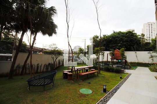 Área comum de kitnet/studio para alugar com 1 quarto, 24m² em Vila Andrade, São Paulo