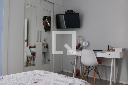 Quarto 1 de casa à venda com 3 quartos, 130m² em Vila Francisco Mineiro, Guarulhos