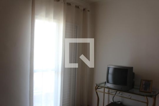 Quarto 3 de casa à venda com 3 quartos, 130m² em Vila Francisco Mineiro, Guarulhos