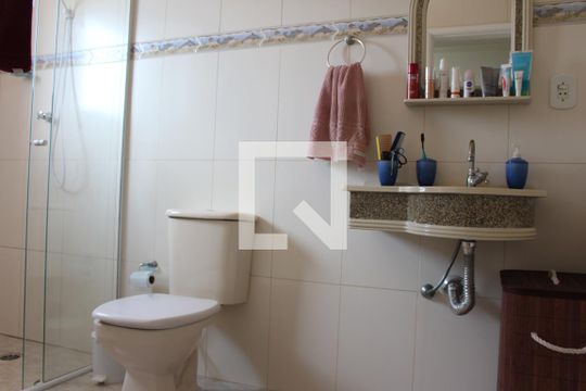 Banheiro 2 de casa à venda com 3 quartos, 130m² em Vila Francisco Mineiro, Guarulhos