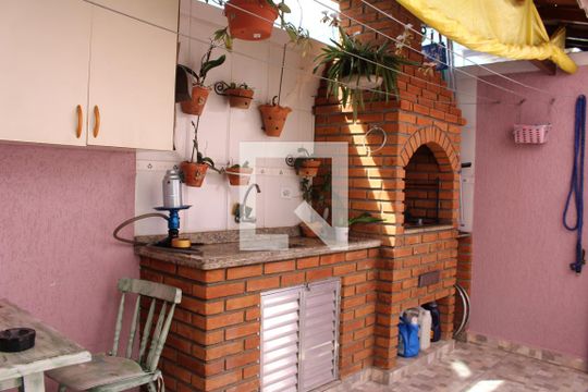 Churrasqueira de casa à venda com 3 quartos, 130m² em Vila Francisco Mineiro, Guarulhos