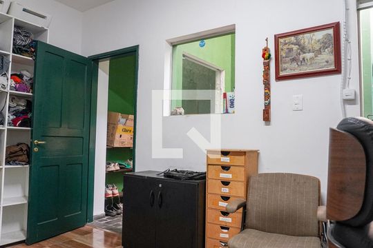 Quarto 1 de casa à venda com 4 quartos, 160m² em Vila da Saúde, São Paulo