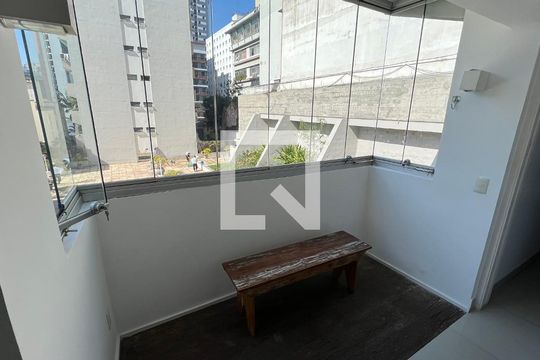 Varanda de apartamento para alugar com 1 quarto, 49m² em Pinheiros, São Paulo