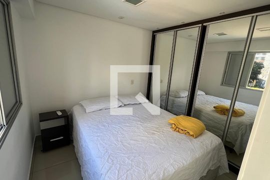 Suíte  de apartamento para alugar com 1 quarto, 49m² em Pinheiros, São Paulo