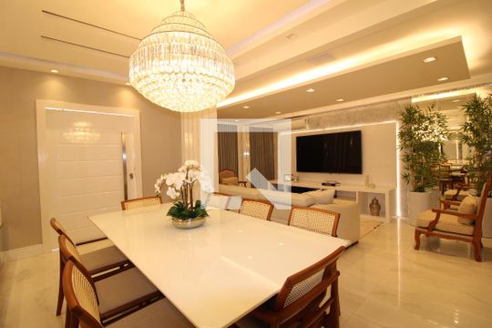 Casa de Condomínio à venda com 3 quartos, 240m² em Anil, Rio de Janeiro