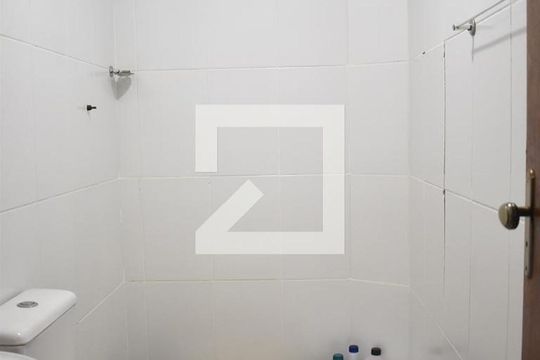 Banheiro 1 de casa para alugar com 2 quartos, 76m² em Campo Grande, Rio de Janeiro