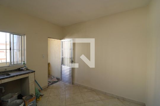 Cozinha de casa para alugar com 1 quarto, 50m² em Vila Bancaria, São Paulo
