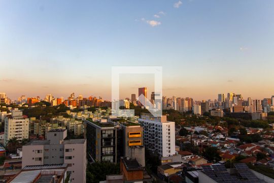 Vista da Sacada de apartamento à venda com 2 quartos, 70m² em Vila Madalena, São Paulo